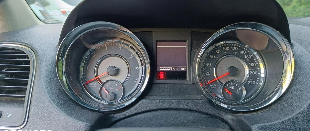 Lancia Voyager cena 63500 przebieg: 222000, rok produkcji 2014 z Międzylesie małe 529